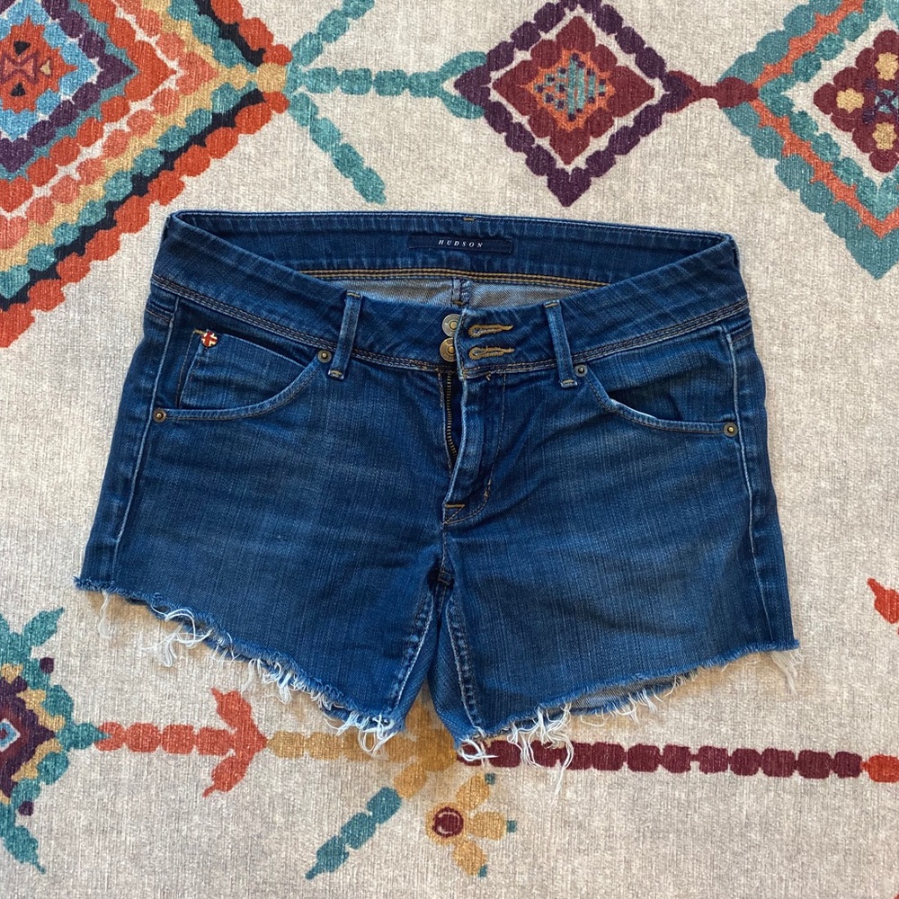 HUDSON JEANS COLLINS FLAP CUTOFF SHORTS